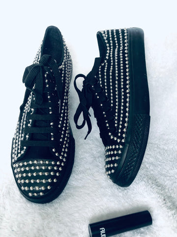 Black studs Sneaker